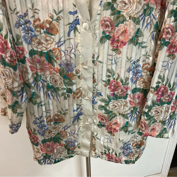 Victoria’s Secrets Vintage Gold Label Floral NigthTop Size M - Picture 5 of 10